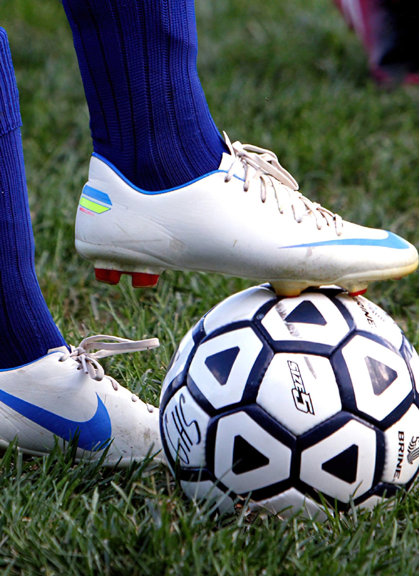Kreatin ist für Fußballspieler unbedenklich