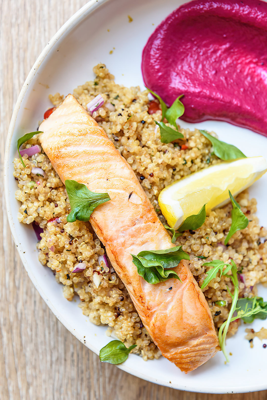 Rezept des Tages Quinoa Lachs Schüssel