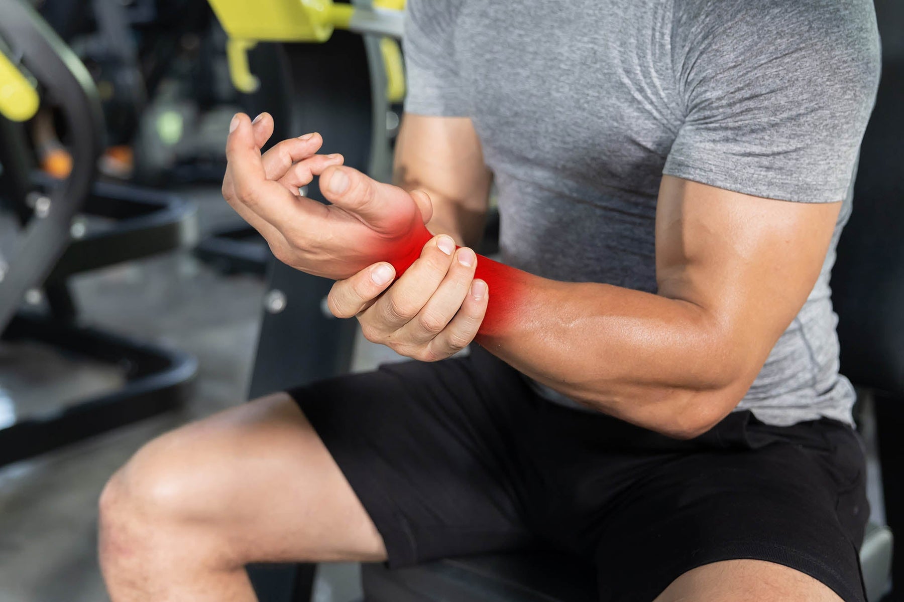 Warum man nicht mit Schmerzen im Gelenk trainieren sollte.