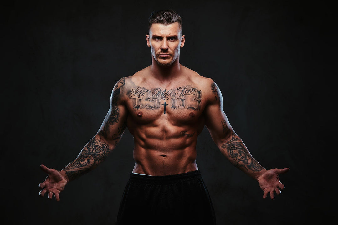 Tattoos in bodybuilding: expression of personality or a problem on stage?